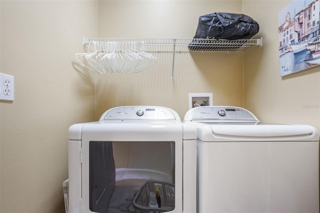 9015 Saint Andrews Way, Mount Dora, FL 32757 - washroom with separate washer and dryer