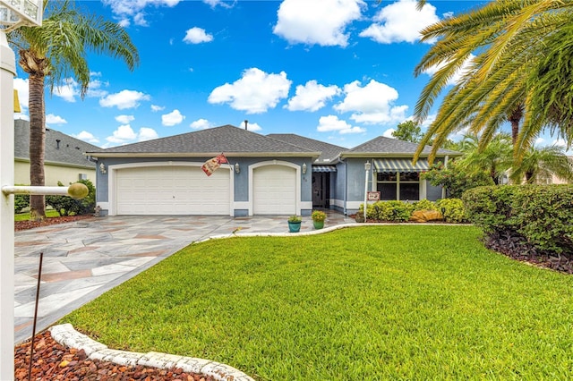89 Palermo Pl, The Villages, FL 32159 - single story home with an attached garage, stucco siding, driveway, and a front lawn