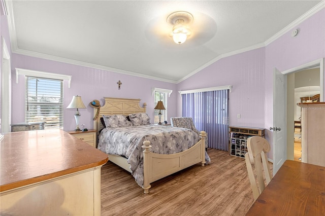 89 Palermo Pl, The Villages, FL 32159 - bedroom featuring vaulted ceiling, ornamental molding, and light wood-style floors