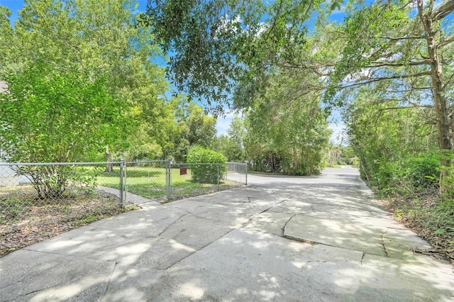 9404 Lakeshore Dr, Clermont, FL 34711 - photo 29
