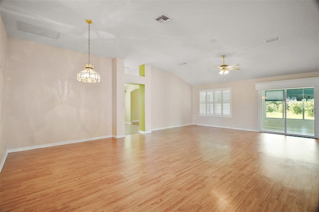 182 Palermo Pl, Lady Lake, FL 32159 - unfurnished room featuring light wood finished floors, ceiling fan, and vaulted ceiling