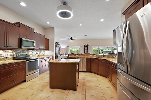 3262 Sennett Cir, Oxford, FL 34484 - photo 8