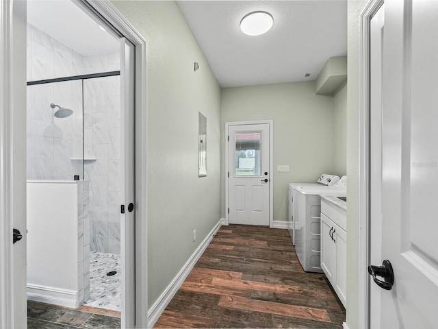 8567 Crk 635, Bushnell, FL 33513 - laundry room featuring independent washer and dryer, dark wood-style floors, electric panel, and cabinet space