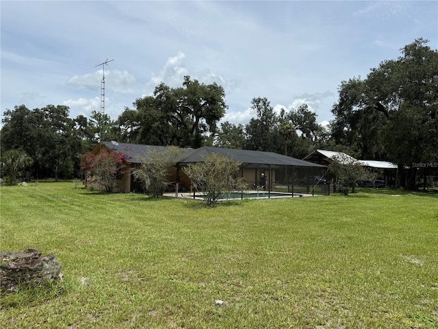 2747 County Road 615, Bushnell, FL 33513 - view of grassy yard featuring an outdoor pool