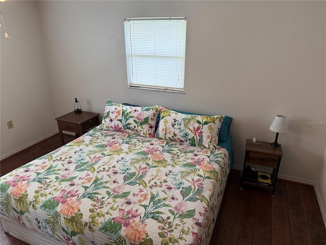 2747 County Road 615, Bushnell, FL 33513 - bedroom featuring wood finished floors
