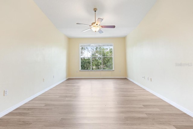 5518 Metrowest Blvd Unit 11-302, Orlando, FL 32811 - empty room featuring ceiling fan and light wood-style floors