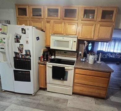 2575 Crk 422, Lake Panasoffkee, FL 33538 - photo 14