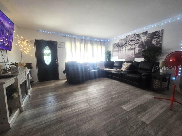 2575 Crk 422, Lake Panasoffkee, FL 33538 - photo 6