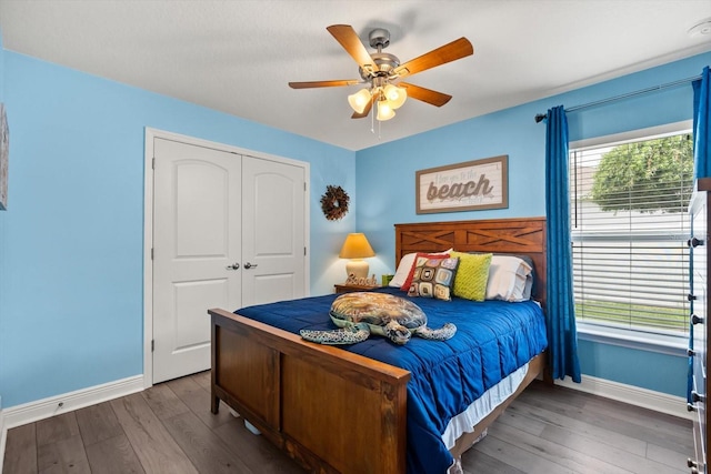 406 Benjamin Ct, Fruitland Park, FL 34731 - bedroom featuring a closet, hardwood / wood-style floors, and ceiling fan