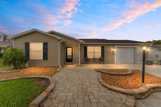 2025 Castano Pl, The Villages, FL 32159 - photo 1