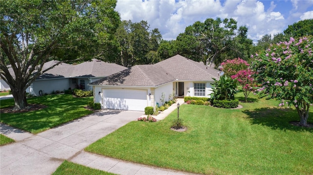 401 Baytree Blvd, Tavares, FL 32778 - photo 1