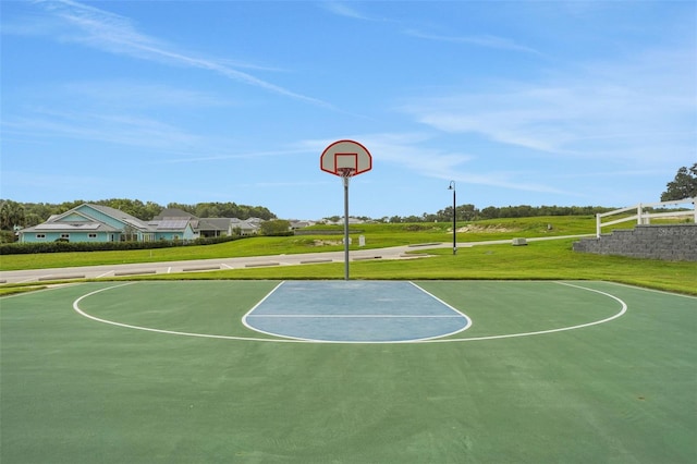 983 Fiesta Key Cir, Lady Lake, FL 32159 - view of sport court featuring community basketball court