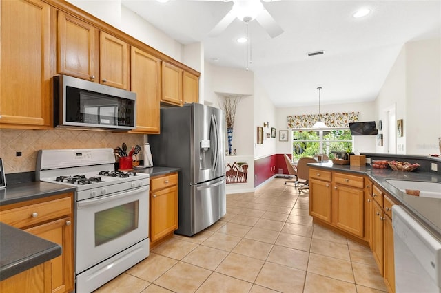 5008 Adriatic Ave, Tavares, FL 32778 - photo 17