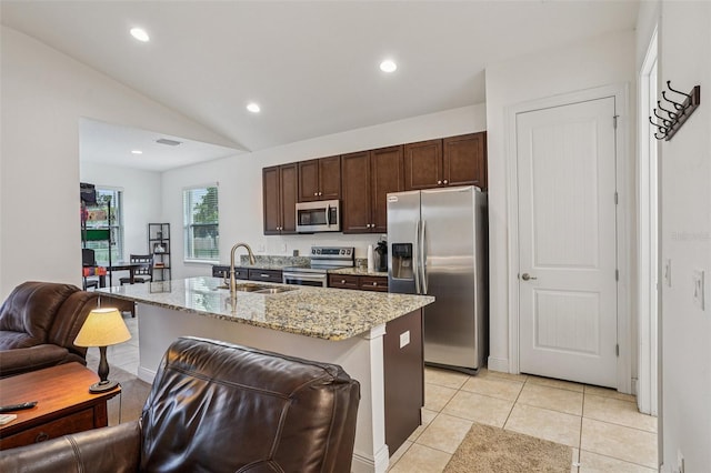 699 S Dixie Dr, Howey In The Hills, FL 34737 - photo 10
