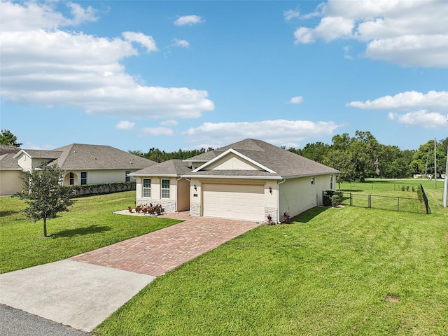 699 S Dixie Dr, Howey In The Hills, FL 34737 - photo 36