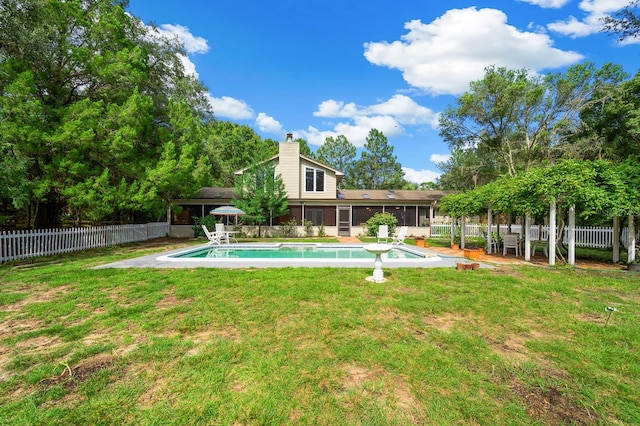 7201 SW 97th Ln, Gainesville, FL 32608 - view of swimming pool with a sunroom and a fenced backyard