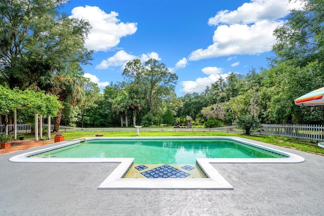 7201 SW 97th Ln, Gainesville, FL 32608 - view of pool with a patio area and view of scattered trees