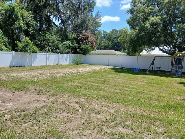 309 N Westwood St, Bushnell, FL 33513 - view of fenced backyard
