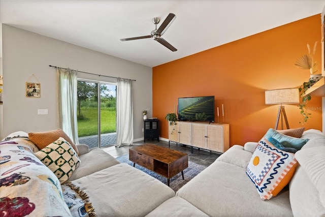 37125 Scenic Bluff Dr, Grand Island, FL 32735 - photo 4