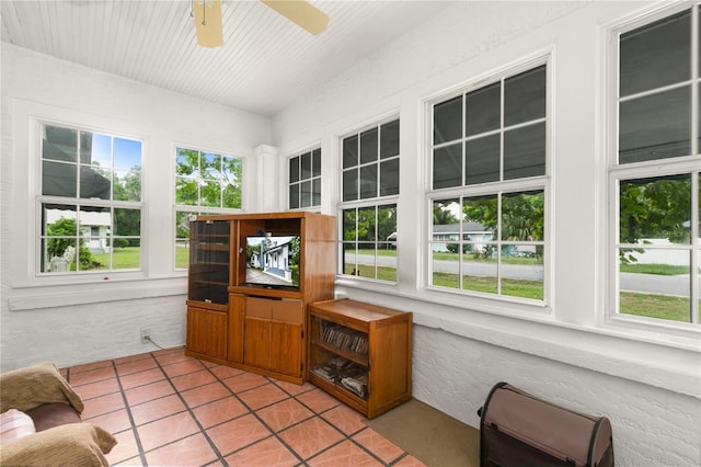 709 Daphne Ave, Umatilla, FL 32784 - sunroom with healthy amount of natural light