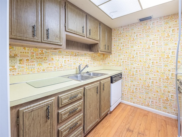 1112 W Main St Unit J7, Leesburg, FL 34748 - photo 7