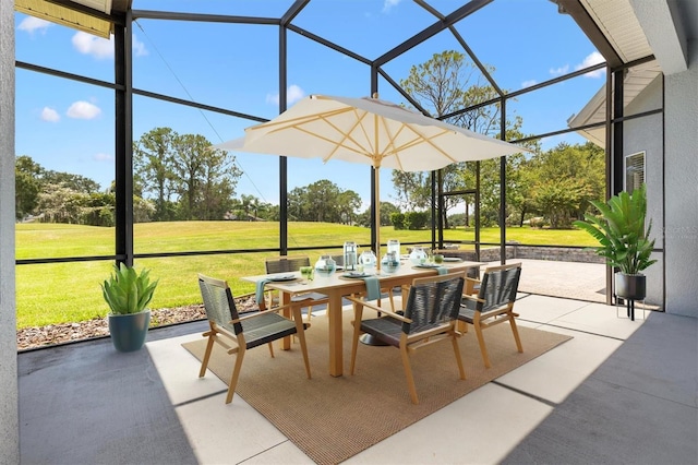 6109 Spinnaker Loop, Lady Lake, FL 32159 - view of patio featuring a lanai, outdoor dining space, and golf course view