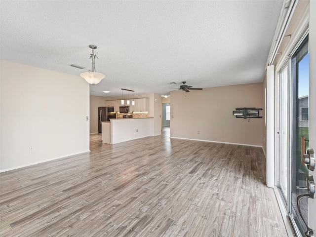 220 Estrada Pl, The Villages, FL 32159 - photo 7