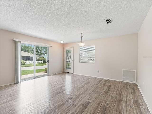220 Estrada Pl, The Villages, FL 32159 - photo 10