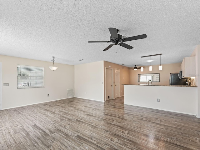 220 Estrada Pl, The Villages, FL 32159 - photo 11