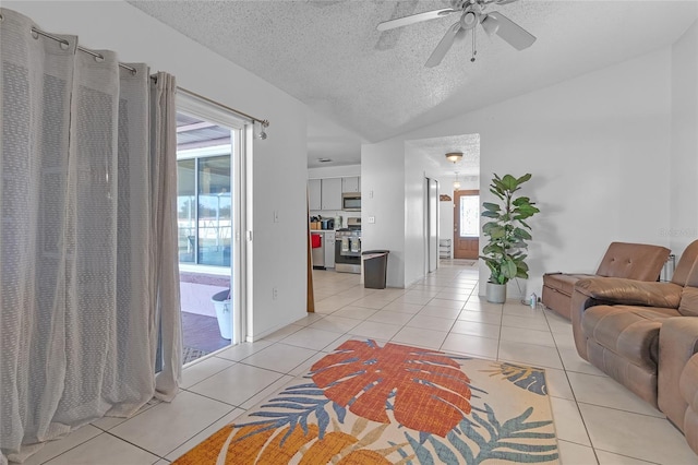 7715 Indian Ridge Trl N, Kissimmee, FL 34747 - photo 15