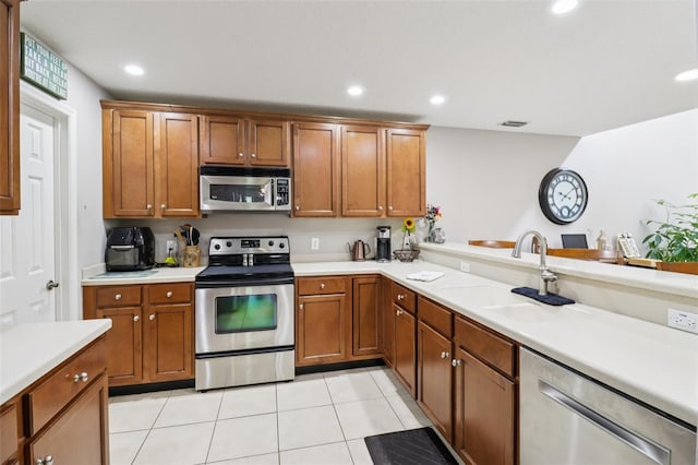 2212 Cypress Cove Dr Unit H5, Tavares, FL 32778 - photo 12