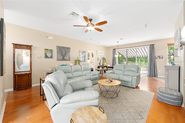 427 Cierra Oaks Cir, Lady Lake, FL 32159 - photo 6