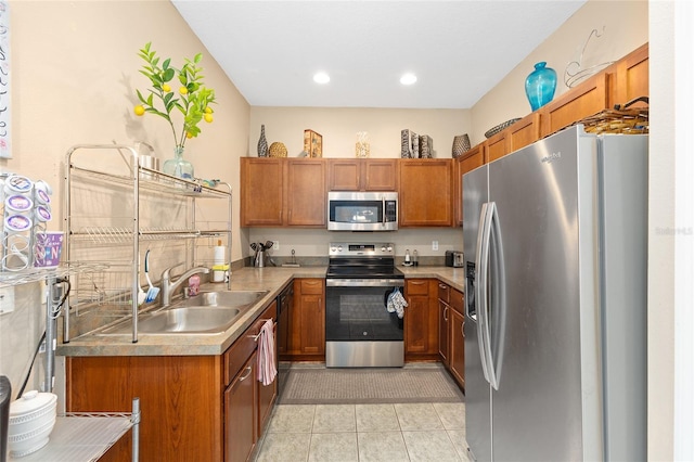 427 Cierra Oaks Cir, Lady Lake, FL 32159 - photo 13