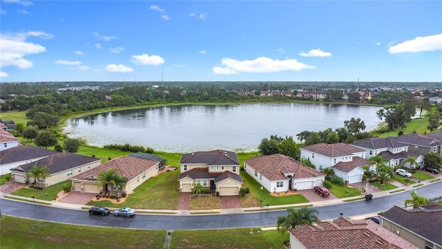 2137 Lake Side Ave, Davenport, FL 33837 - photo 4