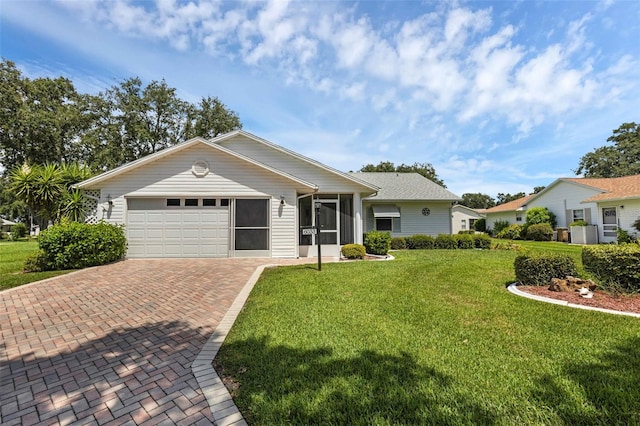 6033 Wade St, Leesburg, FL 34748 - photo 1