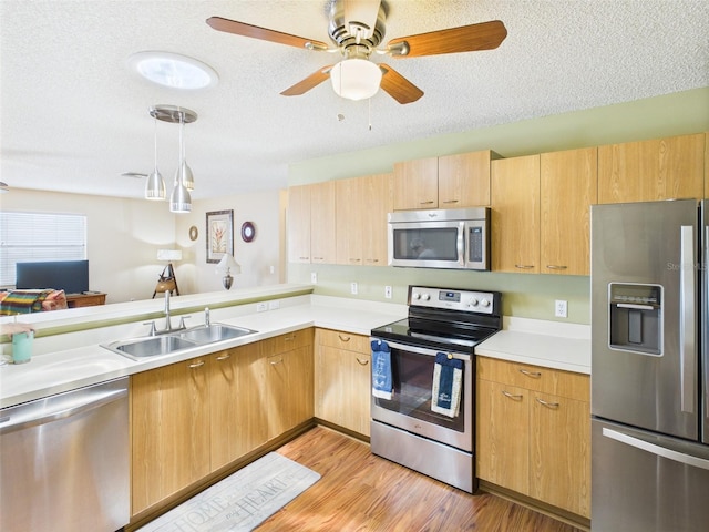 1530 Lozano Ave, The Villages, FL 32159 - photo 7