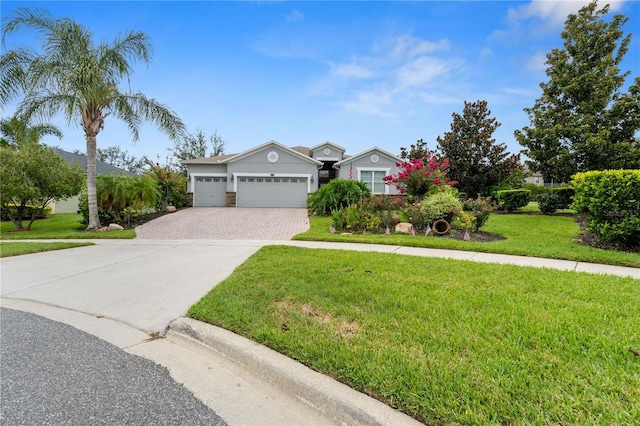 1057 Lattimore Dr, Clermont, FL 34711 - photo 1