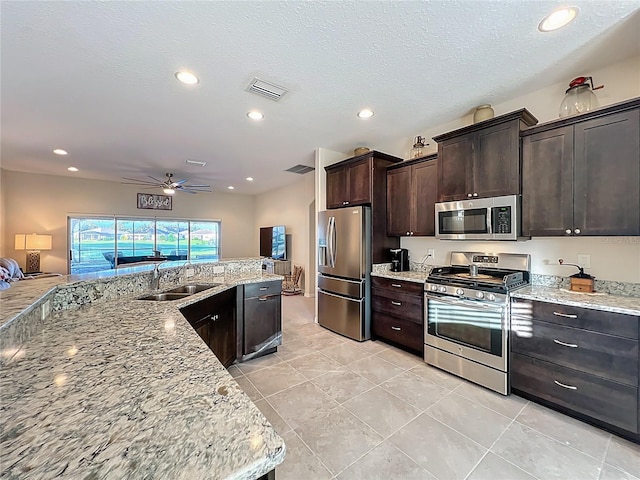 27031 Roanoke Dr, Leesburg, FL 34748 - photo 10