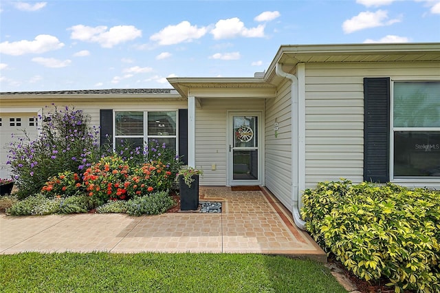 262 Arbella Loop, The Villages, FL 32162 - photo 2