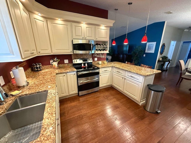 704 Bolivar St, The Villages, FL 32159 - photo 8