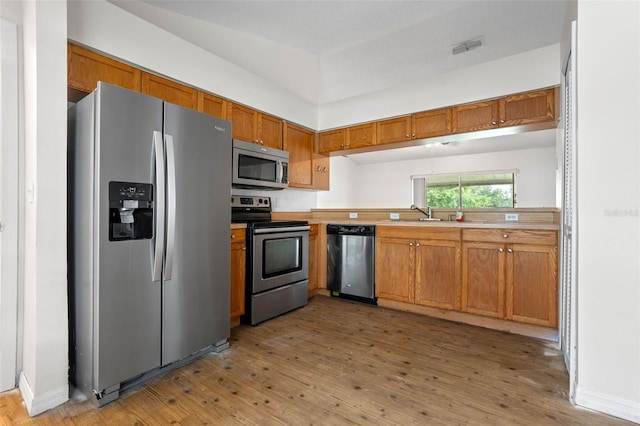 235 Montana Ave, Davenport, FL 33897 - photo 4
