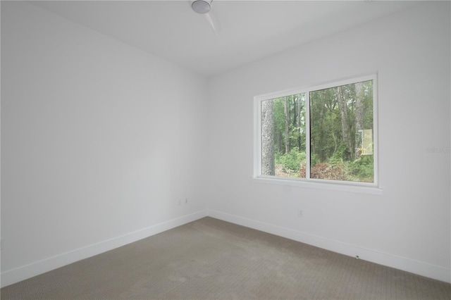 view of carpeted spare room