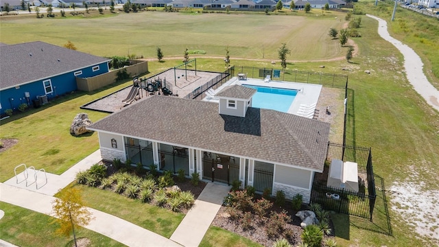 birds eye view of property featuring a rural view