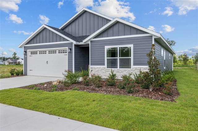 craftsman-style house with a front yard and a garage