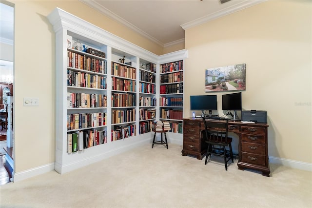 7108 NW 41st Ln, Gainesville, FL 32606 - carpeted office space featuring crown molding, wall of books, built in shelves, and baseboards