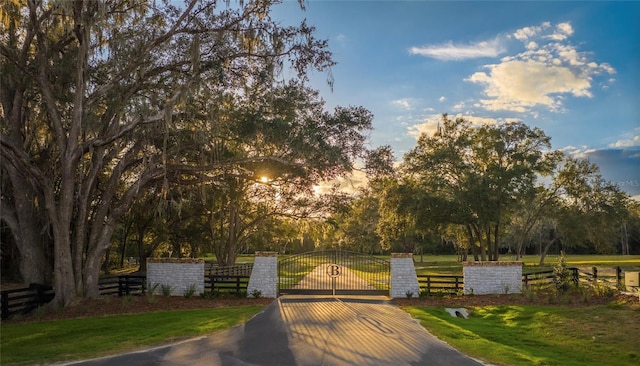 exterior space with a yard