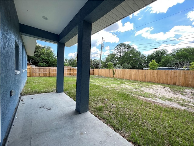 view of yard with a patio area