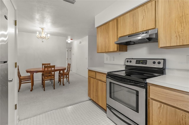 kitchen featuring an inviting chandelier, electric range, and light carpet