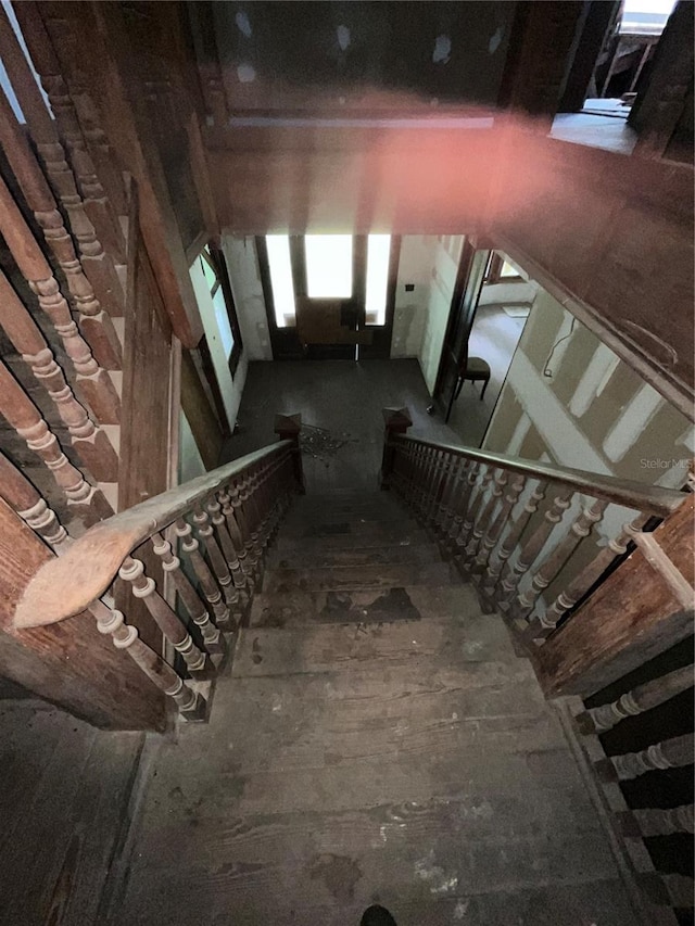 815 E University Ave, Gainesville, FL 32601 - view of staircase