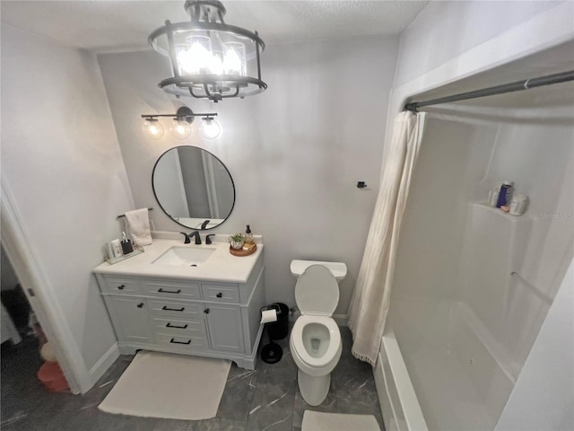 full bathroom with a chandelier, vanity, shower / bath combination with curtain, a textured ceiling, and toilet